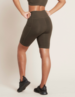 Motivate 8" High-Waist Shorts