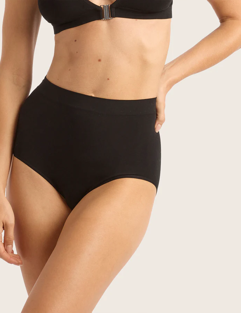 LYOLYTE® Full Boyleg Brief