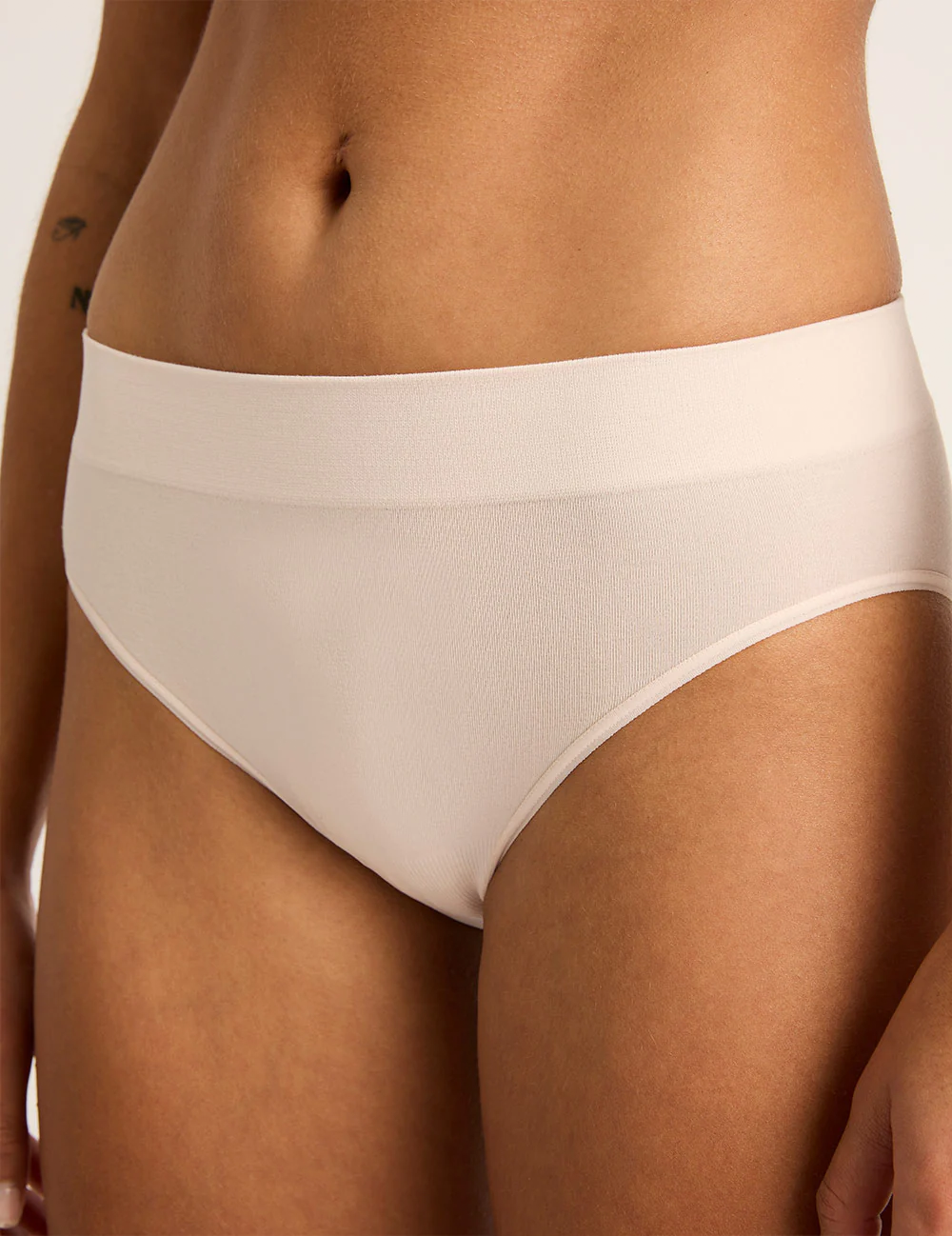 LYOLYTE® Mid Rise Brief