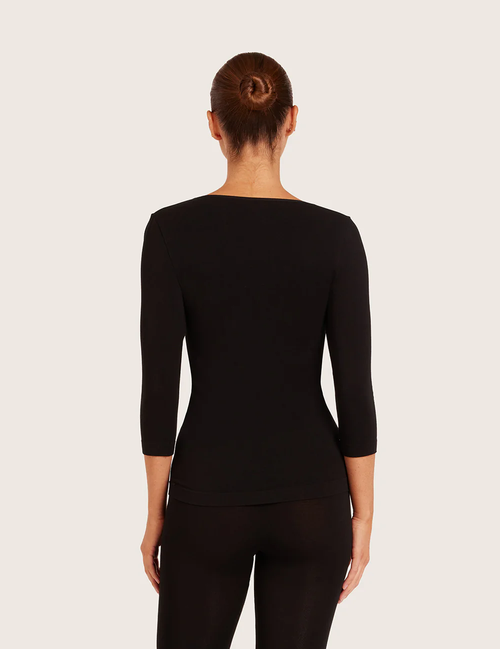 Basis Top med 3/4 Ærmer