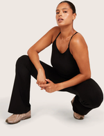 Forme™ Højtaljede Flare Bukser